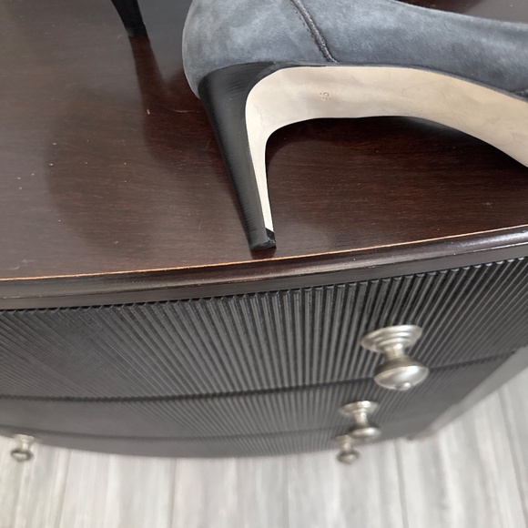 Talbots Heel  (new) - Picture 2 of 6